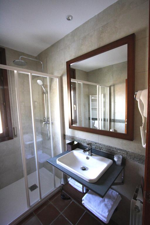 Apart-Hotel Selva Nevada La Virgen de la Vega Room photo