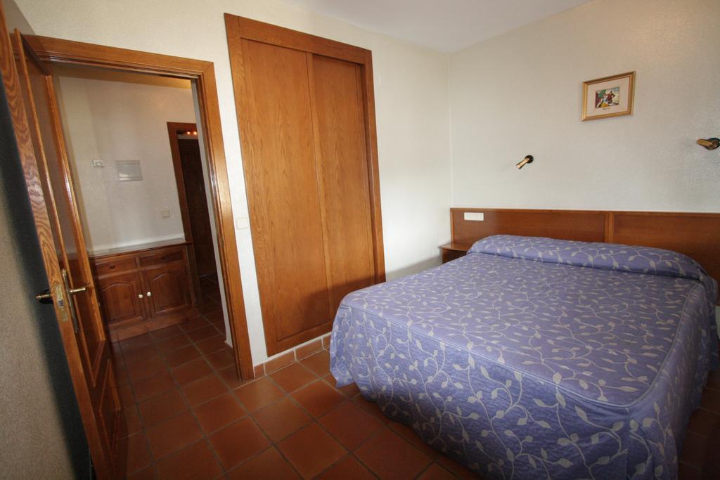 Apart-Hotel Selva Nevada La Virgen de la Vega Room photo